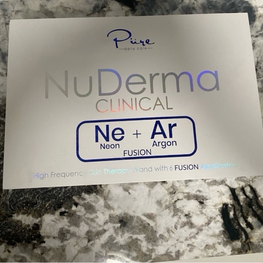 NuDerma Clinical Skin Therapy Wand - White